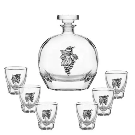 Сет бутилка + 6 чаши за ракия