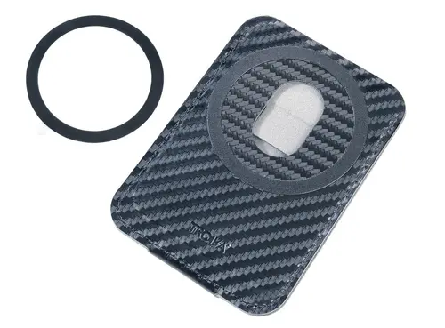 Калъф за карти TROIKA HILDECARD CARBON CODE24