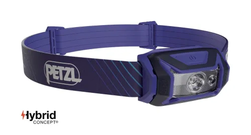 Челник PETZL TIKKA® CORE 2022, 450 Лумена, Син