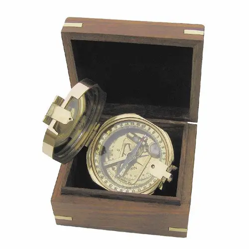 Компас Brunton в дървена кутия, месинг, Ø: 7,5 см