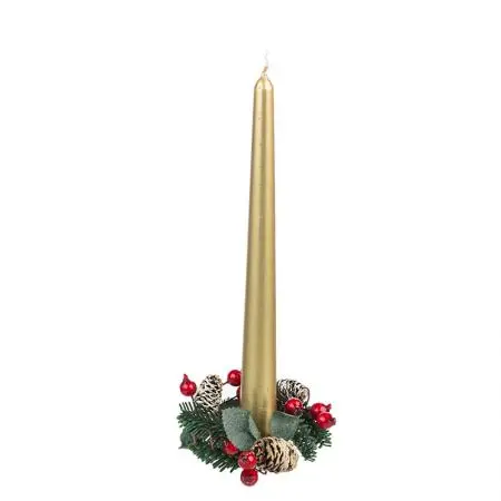 Коледен венец за свещ с боровинки